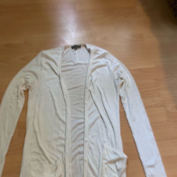 America Eagle Cardigan ADD TO BUNDLE FOR $8 - Picture 5 of 5